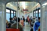 BELEDIYE OTOBÜSÜ - Bayram’da Otobüs ve Tramvay Kart Ücretsiz Olacak