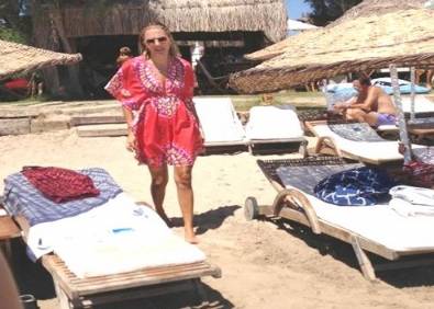 Ece Erken, Bengü'nün eski sevgilisiyle!