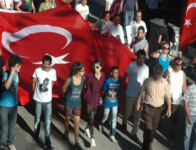 Ergenekon Davası Kararlarına Protesto