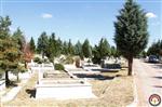 KARAHıDıR - Mezarlıklar Bayrama Hazır
