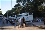 TÜRKIYE GENÇLIK BIRLIĞI - Silivri Otobüsleri Saatlerdir Bekletiliyor