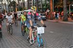 MOTORLU TAŞIT - Akaryakıt Fiyatlarını Bisiklete Binerek Protesto Ettiler
