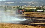KURUÇAY - Bolu'da Anız Yangını Korkuttu