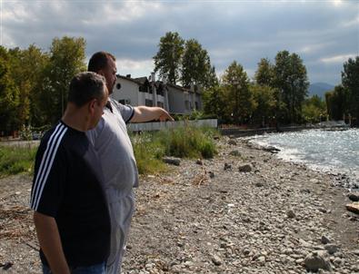 Vatandaşlar Plajın Tekrar Düzenlenmesini İstiyor