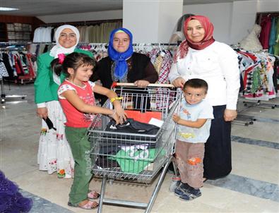 Altınay Çocuklara Bayram Sevinci Yaşattı