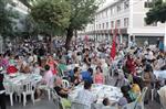 BAYRAM ALIŞVERİŞİ - Bursa'da Son İftar Cumhuriyet Caddesi’nde Yapıldı