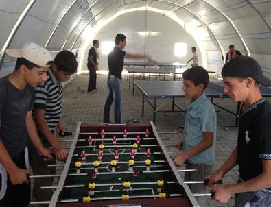 Suriyelilere ve Yardıma Muhtaç Ailelere 450 Bin Tl'lik Yardım Yapıldı