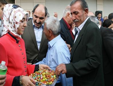 AK Parti Bayramlaşma Törenine Yoğun İlgi