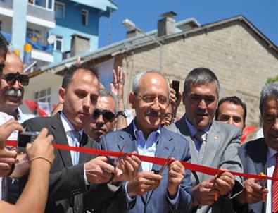 Kılıçdaroğlu, Doğduğu İlçede Deniz Gezmiş Parkı Açtı