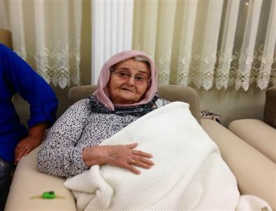 Başbakan Erdoğan, Eyüp'te Bir Akrabasını Ziyareti