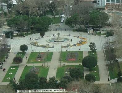 Gezi Parkı yeniden kapatıldı!