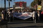 ASKERİ MÜDAHALE - İzmir’de Dünya Barış Günü Mitingi