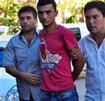 MERKEZ EFENDİ - Pompalı Tüfekle Öldürülen Gencin Katil Zanlıları Yakalandı
