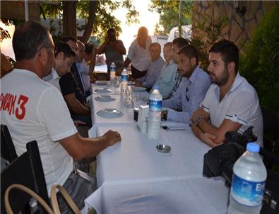 Ak Partili Vekiller “Eyvah Eyvah 3” Filminin Setini Ziyaret Eti