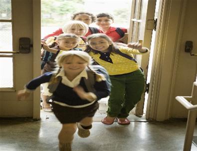 Çocukları Okula Yeni Başlayan Veliler Dikkat