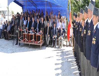 Araklı'da Şehitler İçin 4. Geleneksel Anma Töreni Düzenlendi