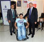 BEKIR KÖKSAL - Engellilere Tekerlekli Sandalye Desteği