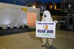 KUZEY BUZ DENİZİ - Greenpeace Üyeleri Bu Kez “Kutup Ayısı” Kostümü Giydi