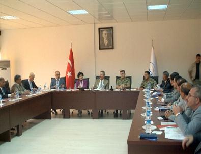 Diyarbakır’da Afet ve Acil Durum Yönetimi Toplantısı Yapıldı