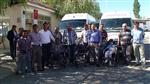 MAVİ KAPAK - İki Tekerlekli Sandalye Teslim Edildi