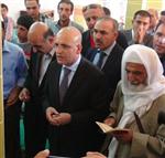Maliye Bakanı Mehmet Şimşek, Türbe Ziyaretinde, Huzur ve Barış İçin Dua Etti