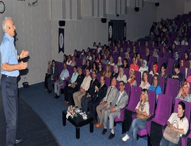 Trabzon’da ‘çocuk ve İletişim’ Konulu Konferans Düzenlendi
