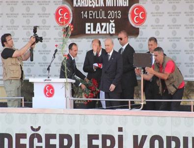 MHP Lideri Bahçeli Elazığ’da Halka Hitap Etti