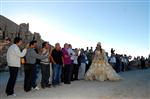 GİZEM DOĞAN - Nemrut Dağı Zirvesinde Defile