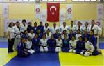 Trabzon'da Bayanlar Olimpik Hazırlık Merkezinin İlk Kamp Çalışmaları  Başladı