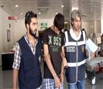 Hırsızlar Suçüstü Yakalandı