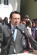 ABDURRAHMAN AKDEMIR - Erzincan’da İlk Ders Zilini Vali Akdemir Çaldı