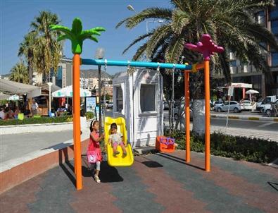 Kuşadası Belediyesi’nden Engelli Çocuklar İçin Özel Oyun Parkı