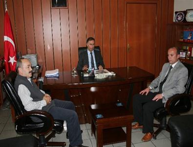 Erikli Köyü Derneği Kaymakam Şakalar'ı Ziyaret Etti