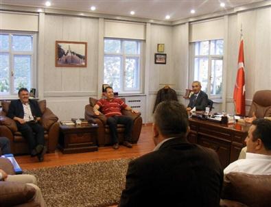 Eski Koyulhisar Kaymakamı Sündük’ten, Başkan Eren’e Ziyaret