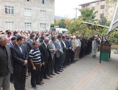 Katliam Gibi Kazada Ölenler Toprağa Veriliyor