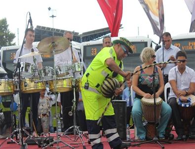 5 Nolu Kooperatiften Kocaeli'ye 20 Tane Doğalgazlı Çevreci Belediye Otobüsü