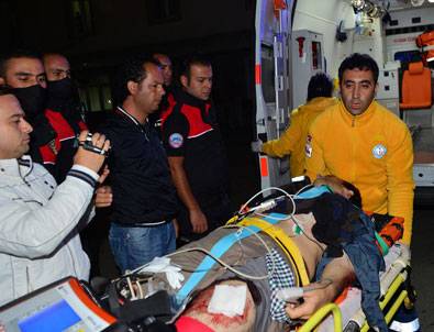 Polisevine saldıran iki kişi yakalandı