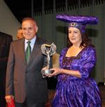 AUNG SAN SUU KYI - Başkan Güzelbey’e ‘avrupa Sevgi ve Barış Ödülü’