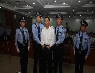 Çin’de Asrın Davasından Ömür Boyu Hapis Çıktı
