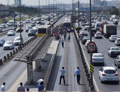 E-5’te şüpheli paket alarmı