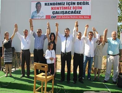 Soylu'dan Çiğli'de Miting Gibi Toplantı