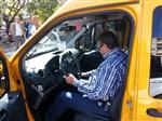 Chp'li Altay Taksi Şoförü Oldu