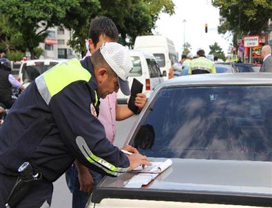 Emniyet Kemeri Takmayan Sürücülere Ceza Yağdı