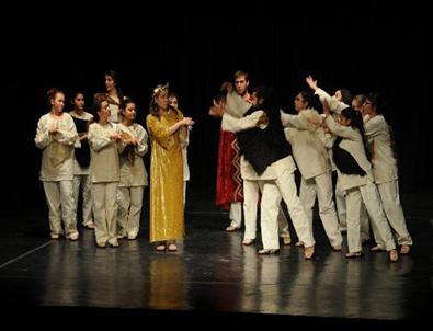 Midas’ın Kulakları Oyunu Sahnelendi