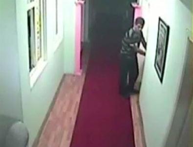 (özel Haber) 15 Saniyede 6 Bin Lira Çaldı