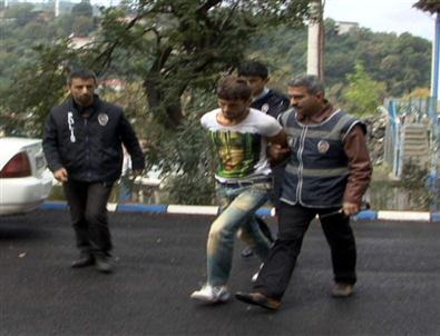 Parmak İzini Silerken Kameraya Yansıyan Hırsız Yakalandı