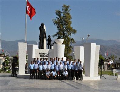 İtfaiye Ekipleri Atatürk’ün Huzuruna Çıktı