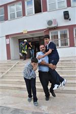 CAFER ÖZDEMIR - İtfaiyecilerden Okulda Tatbikat