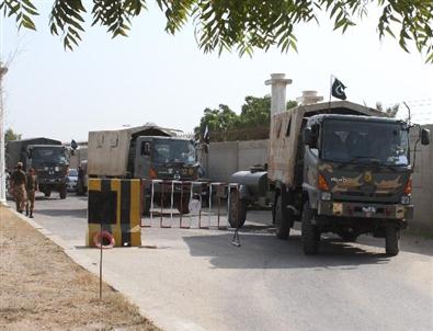 Pakistan Depreminde Ölü Sayısı 230'a Yükseldi