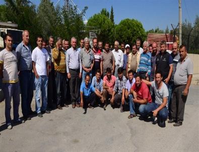 72 Saattir Sıra Bekleyen Kamyoncular İsyan Etti